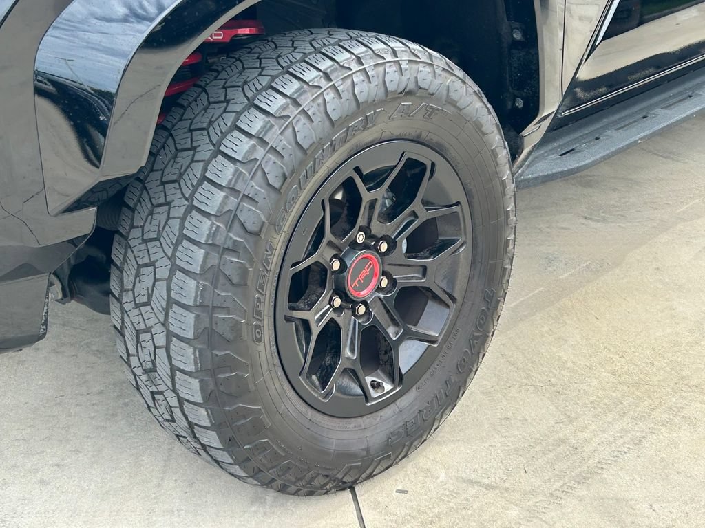 Used 2025 Toyota 4Runner TRD Pro AWD/4WD image 9