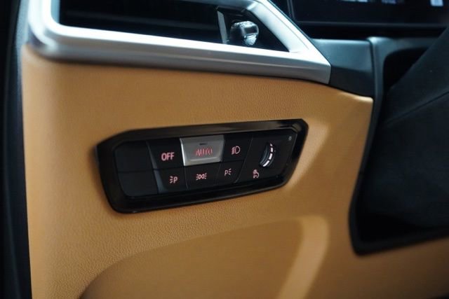 Used 2025 BMW 330i xDrive Sedan w/ M Sport Package image 20