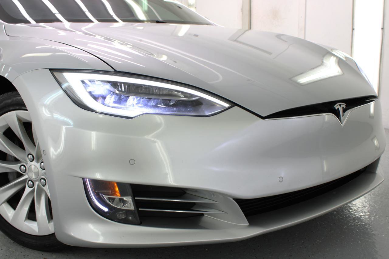 Used 2018 Tesla Model S 75D AWD/4WD image 21