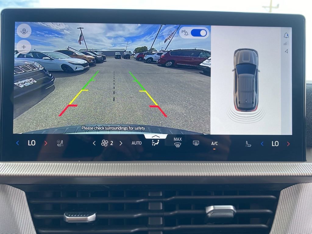 New 2025 Ford Explorer Active image 41
