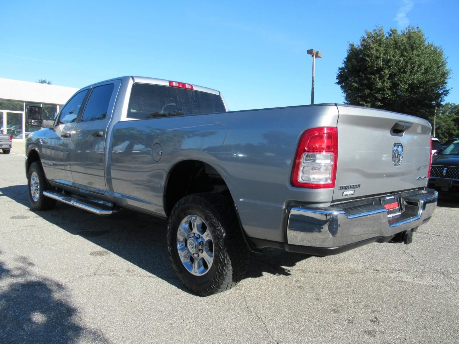 Used 2024 RAM 2500 Big Horn AWD/4WD image 5