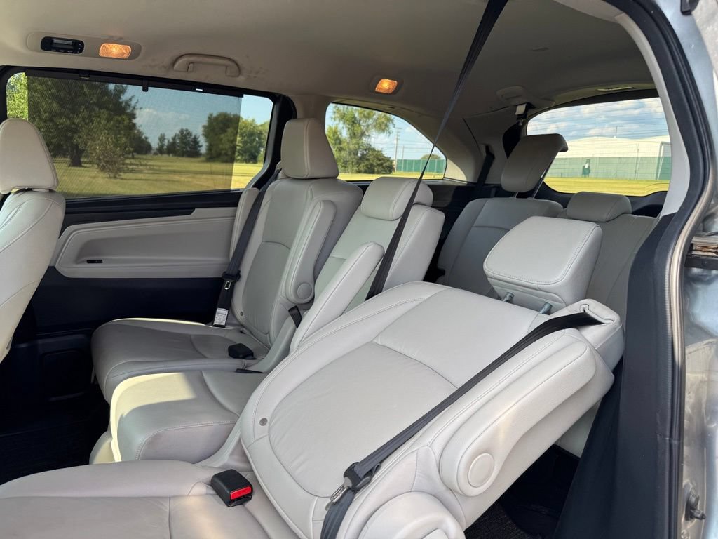Used 2025 Honda Odyssey EX-L image 12