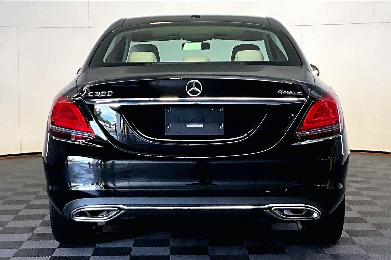 Used 2021 Mercedes-Benz C 300 4MATIC Sedan image 5