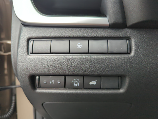 New 2026 Nissan Rogue SV AWD/4WD image 37