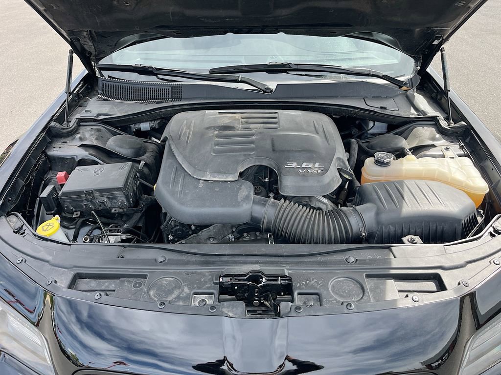 Used 2023 Chrysler 300 S w/ Comfort Group RWD image 31