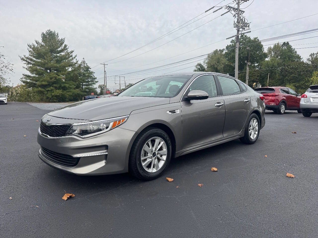 Used 2016 Kia Optima LX image 2