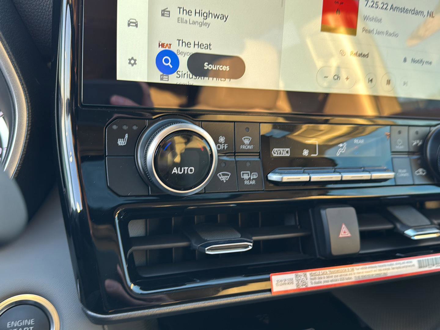 New 2026 Toyota Highlander XLE image 23