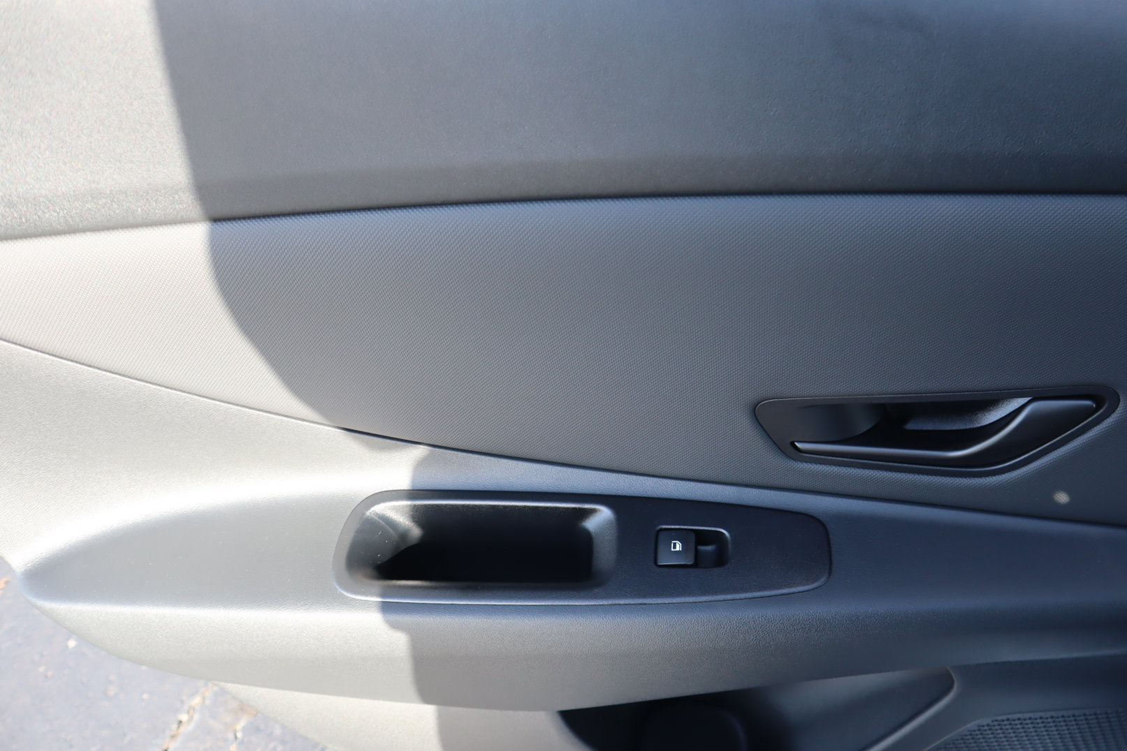 New 2026 Hyundai Elantra SEL Sport FWD image 23