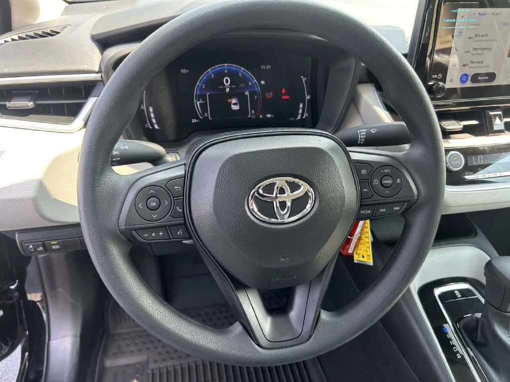 New 2026 Toyota Corolla LE FWD image 17
