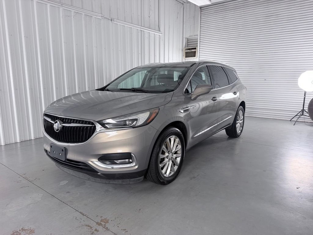 Used 2018 Buick Enclave Essence