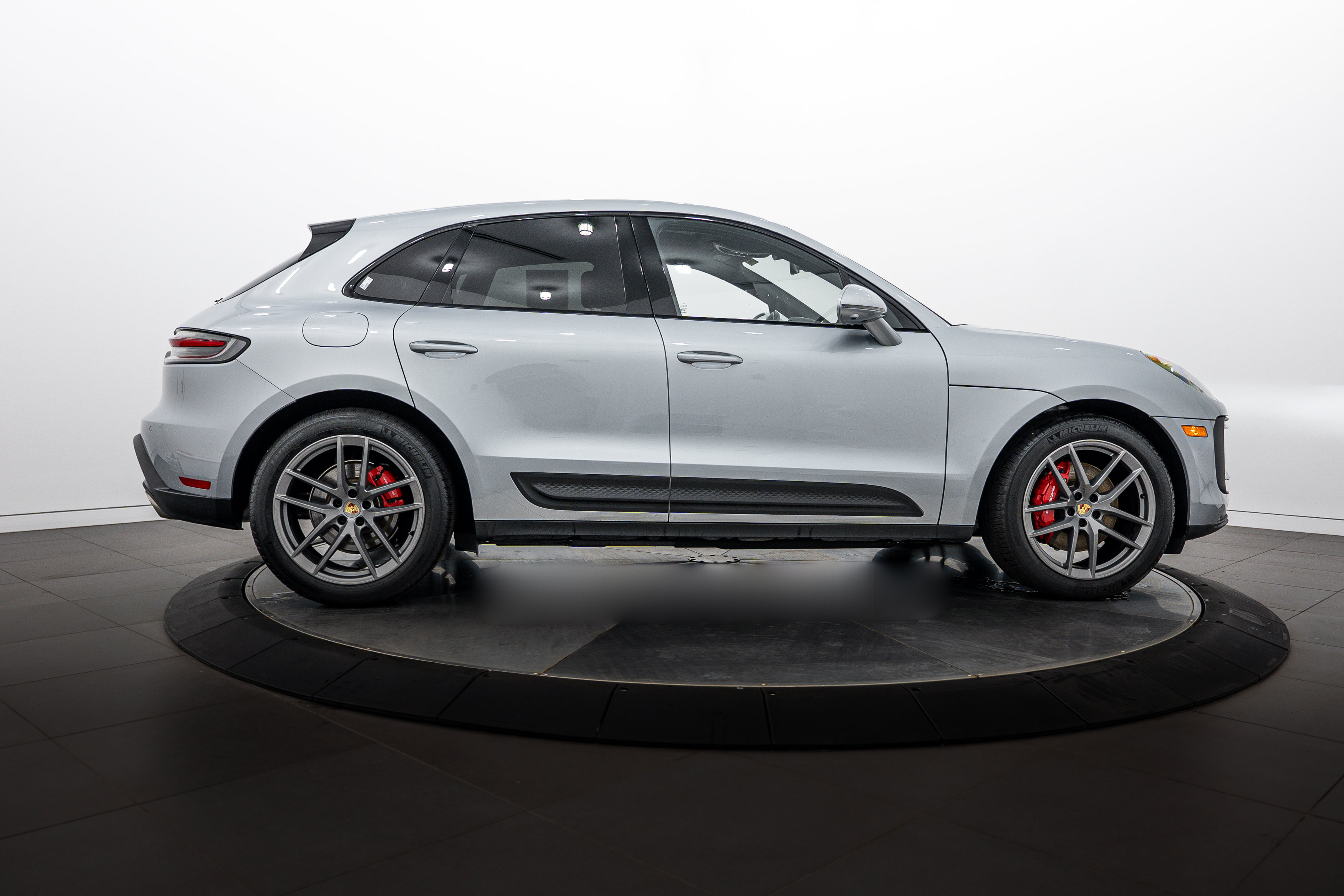 Certified 2026 Porsche Macan S AWD/4WD image 8