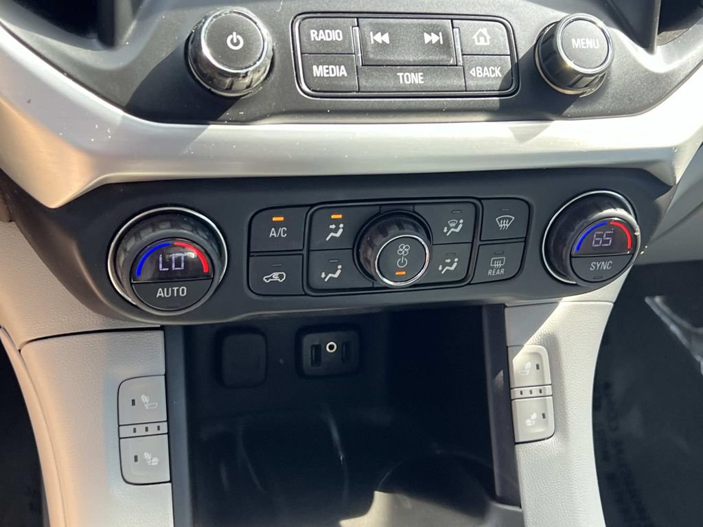 Used 2019 GMC Acadia SLT w/ LPO, Cargo Package FWD image 22