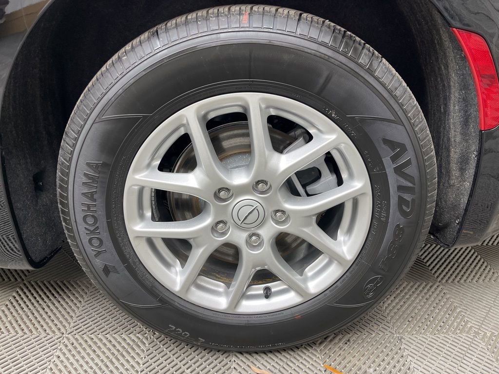 New 2026 Chrysler Pacifica Select image 4