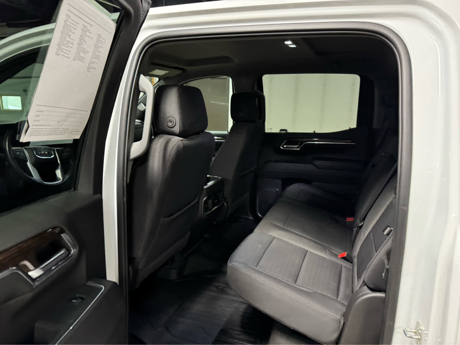 Certified 2024 GMC Sierra 1500 Elevation w/ Preferred Package image 13