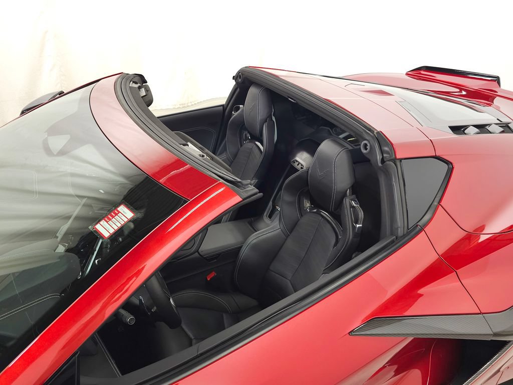 Used 2025 Chevrolet Corvette E-Ray w/ Stealth Interior Trim Package AWD/4WD image 45