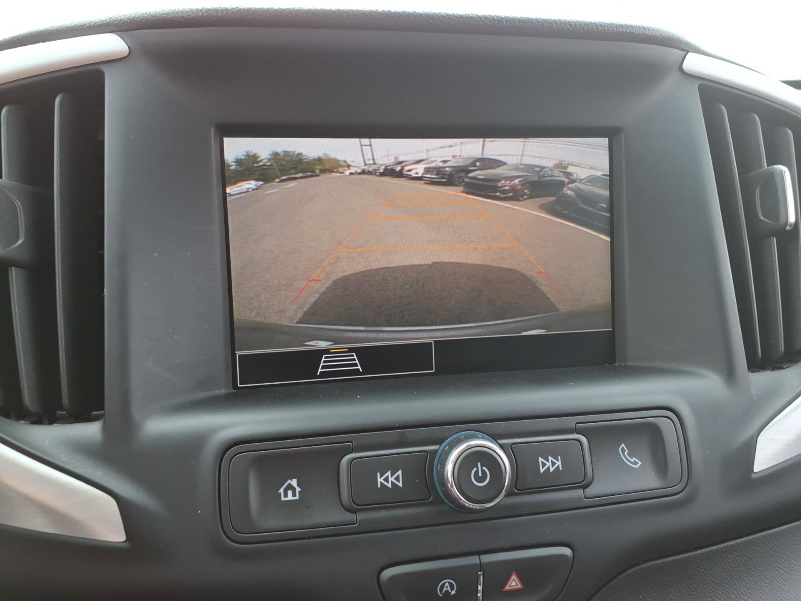 Certified 2024 GMC Terrain SLE image 33