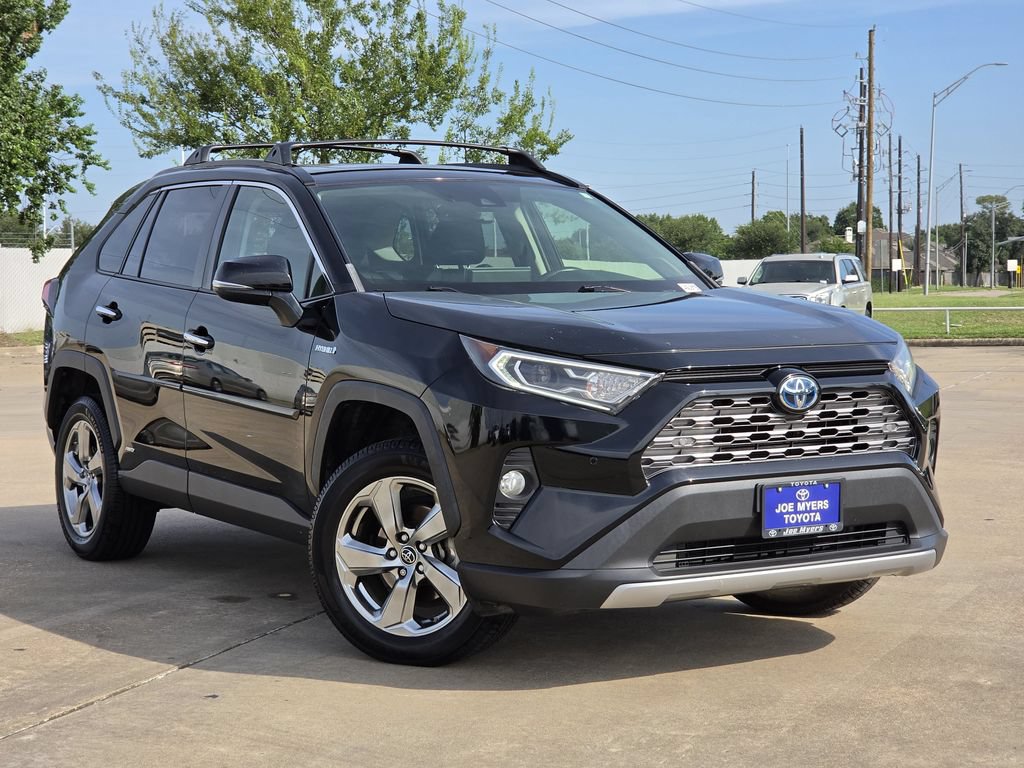 Used 2019 Toyota RAV4 Limited w/ Limited Grade Weather Package AWD/4WD image 2