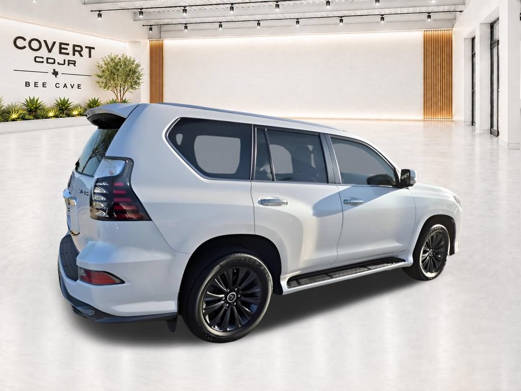 Used 2023 Lexus GX 460 Luxury w/ Sport Design Package AWD/4WD image 13