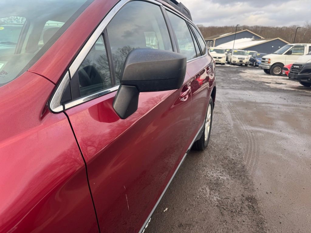 Used 2017 Subaru Outback 2.5i AWD/4WD image 12