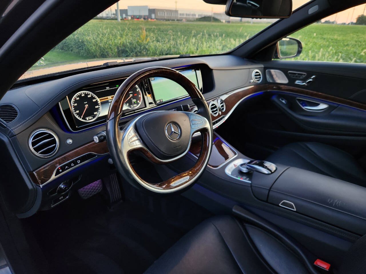 Used 2015 Mercedes-Benz S 550 4MATIC Sedan image 11