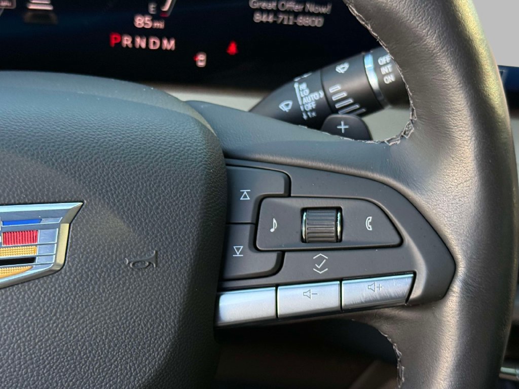 Certified 2025 Cadillac XT4 Premium Luxury FWD image 34