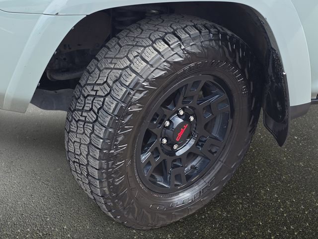 Used 2022 Toyota 4Runner TRD Off-Road Premium w/ Moonroof Package image 34