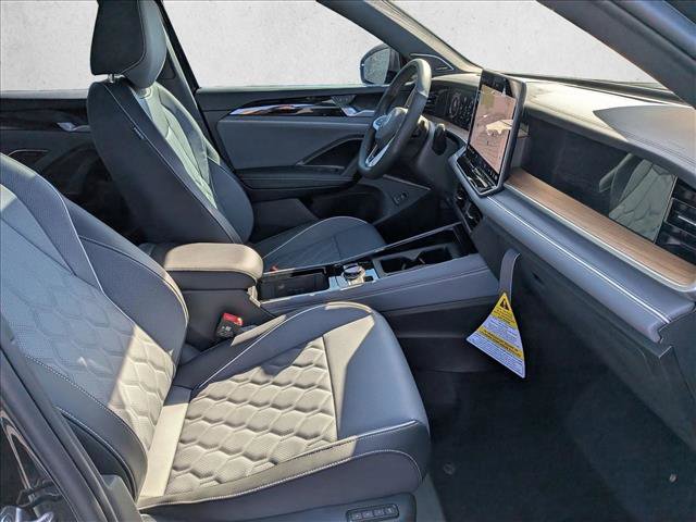 New 2026 Volkswagen Tiguan SEL R-Line image 28