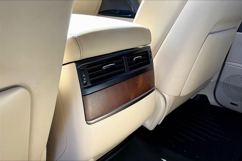 Used 2018 Lexus LX 570 4WD image 31