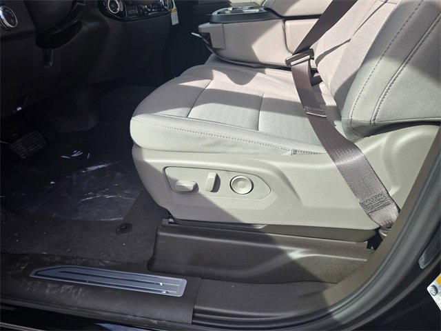 New 2026 GMC Sierra 1500 SLE w/ Preferred Package image 22