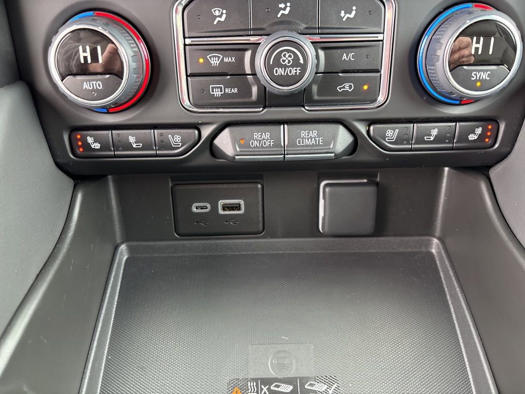 Used 2024 Chevrolet Tahoe Premier image 42