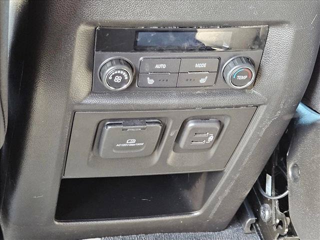 Used 2023 Chevrolet Traverse Premier w/ LPO, Floor Liner Package FWD image 18
