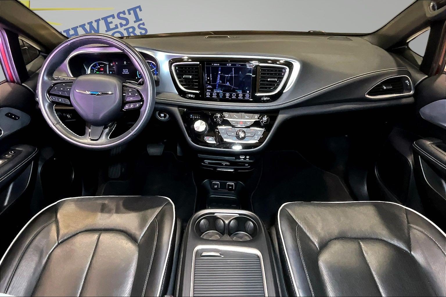 Used 2020 Chrysler Pacifica Limited w/ Advanced Safetytec Group FWD image 8
