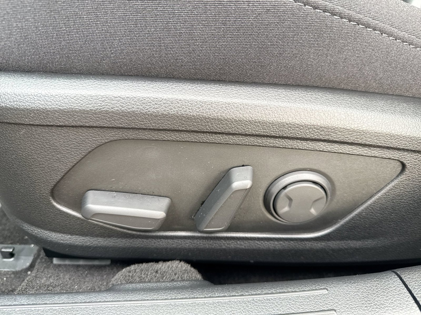 Used 2026 Hyundai Sonata SEL FWD image 14