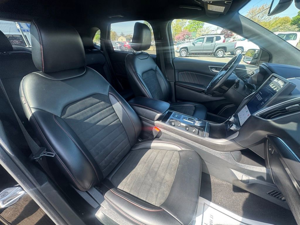 Used 2022 Ford Edge ST-Line AWD/4WD image 21