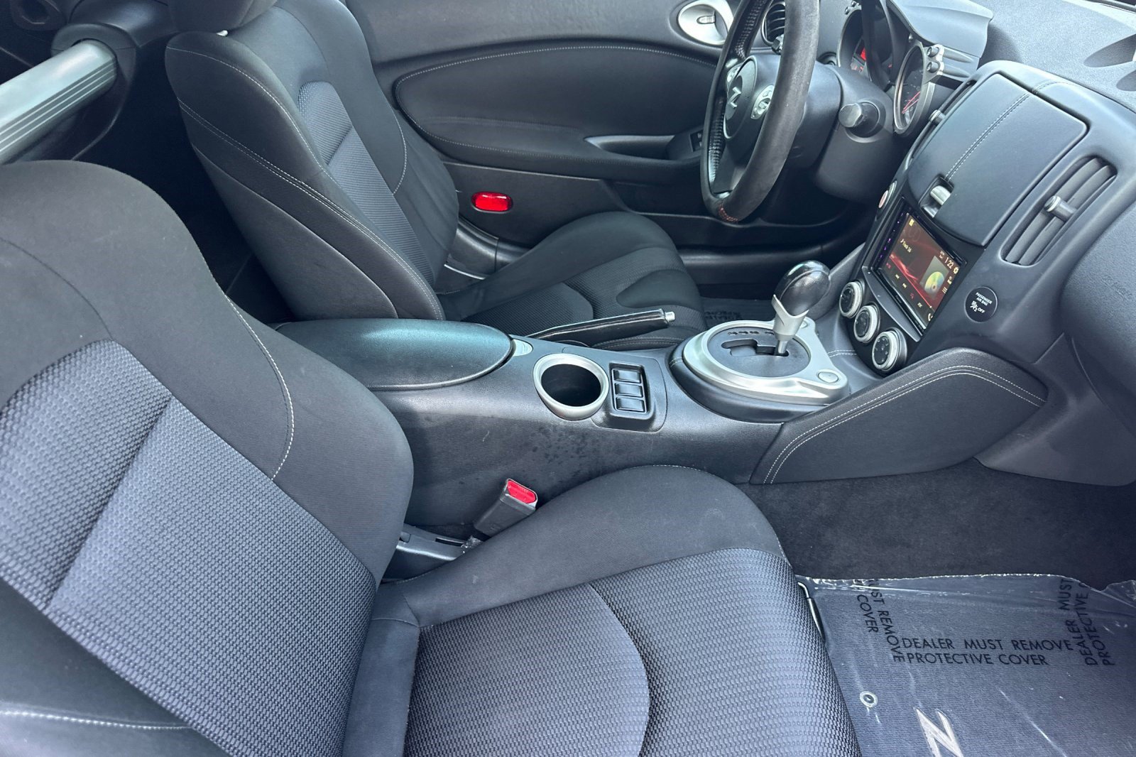 Used 2016 Nissan 370Z Coupe RWD image 24