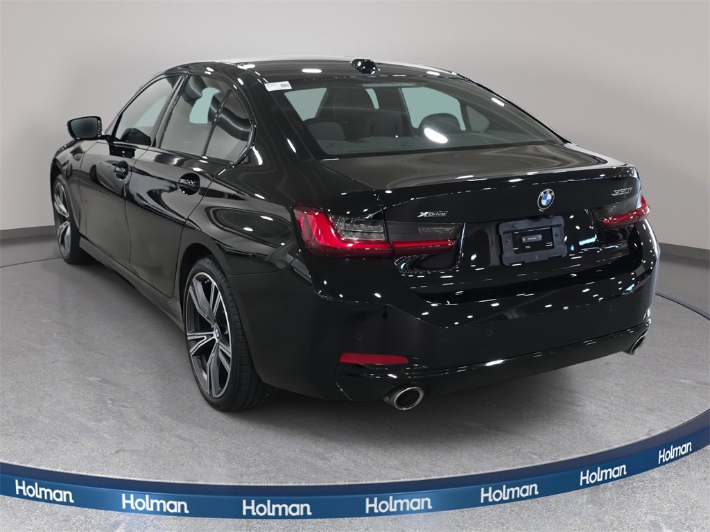 Certified 2023 BMW 330i xDrive Sedan w/ Convenience Package image 7