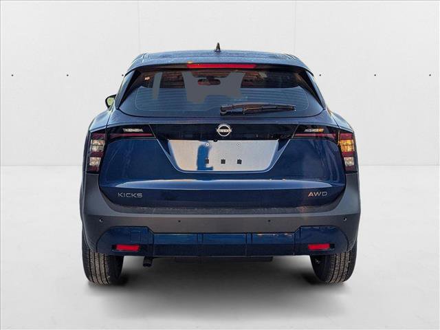 New 2025 Nissan Kicks S image 7