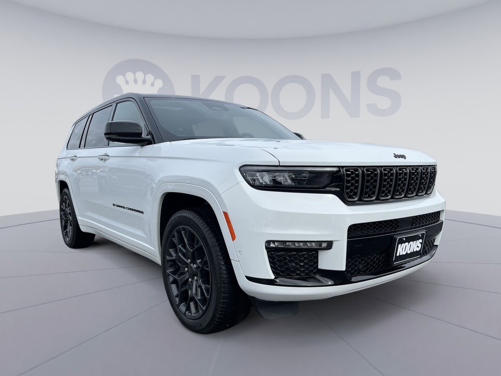 Used 2025 Jeep Grand Cherokee L Summit image 10