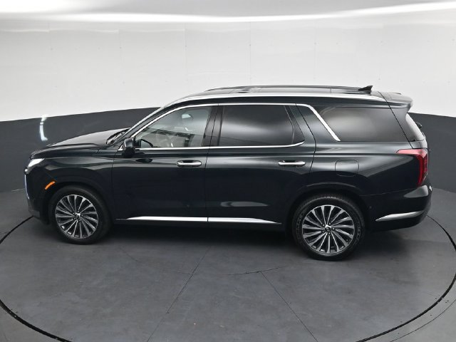 Used 2025 Hyundai Palisade Calligraphy AWD/4WD image 28