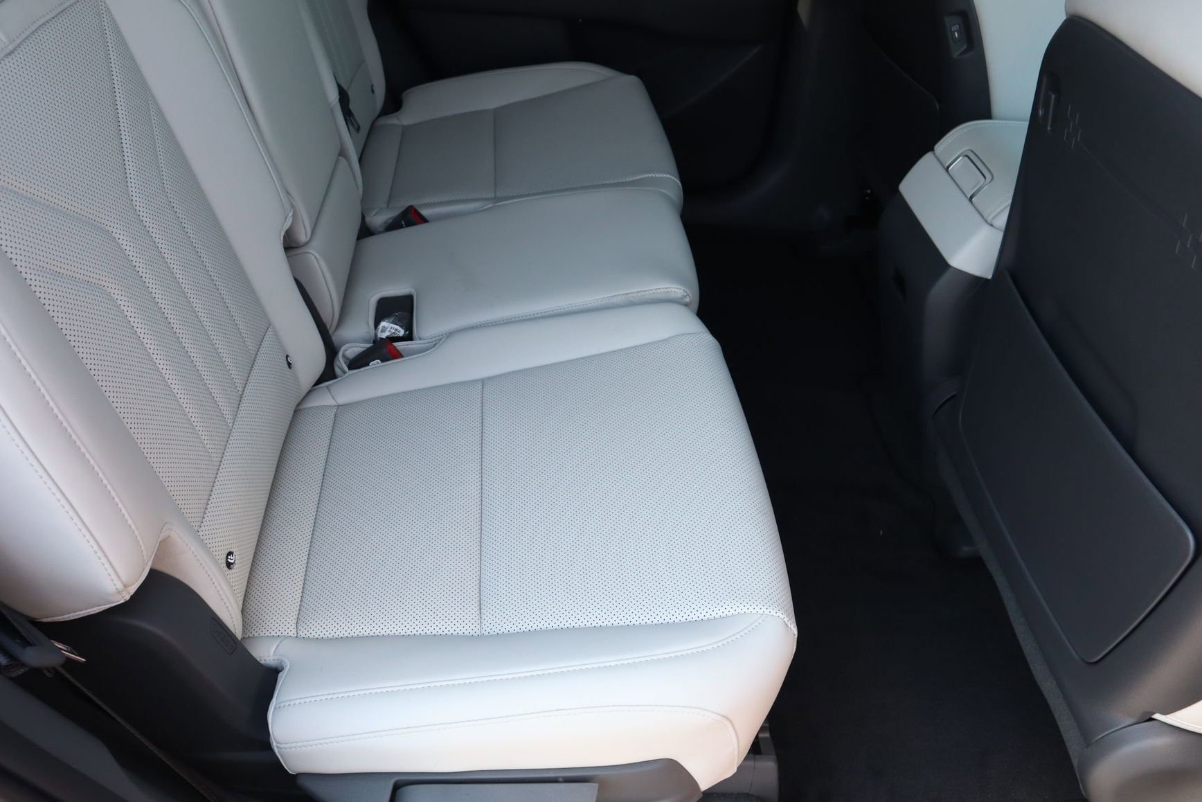 New 2026 Hyundai Santa Fe SEL image 23