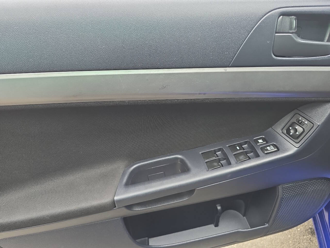 Used 2008 Mitsubishi Lancer ES FWD image 4
