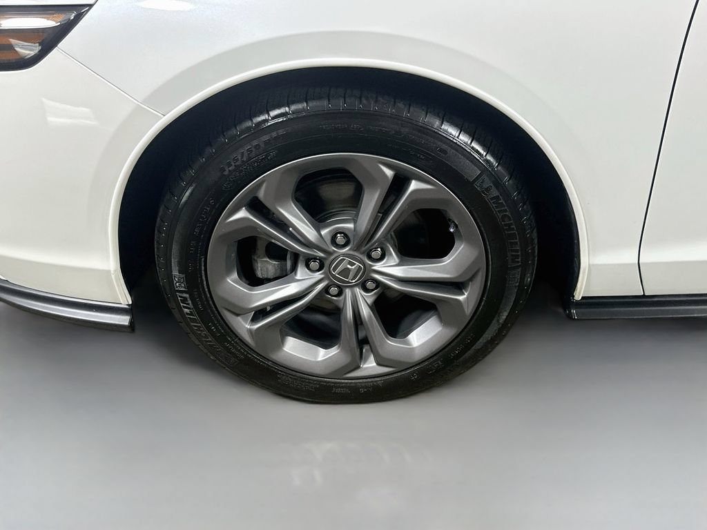 Used 2024 Honda Accord EX image 8