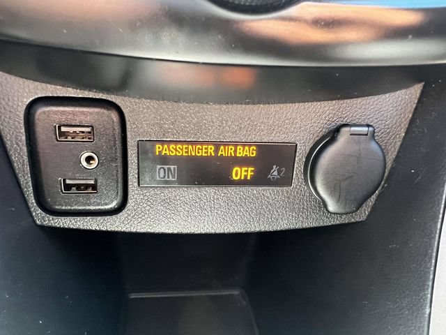 Used 2021 Chevrolet Trax LS AWD/4WD image 28