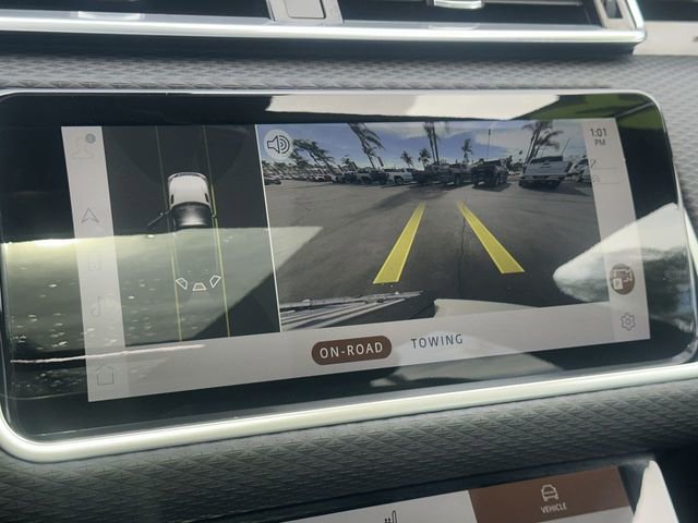 Used 2023 Land Rover Range Rover Velar R-Dynamic S image 15