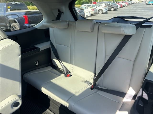Used 2026 Toyota Grand Highlander FWD image 20