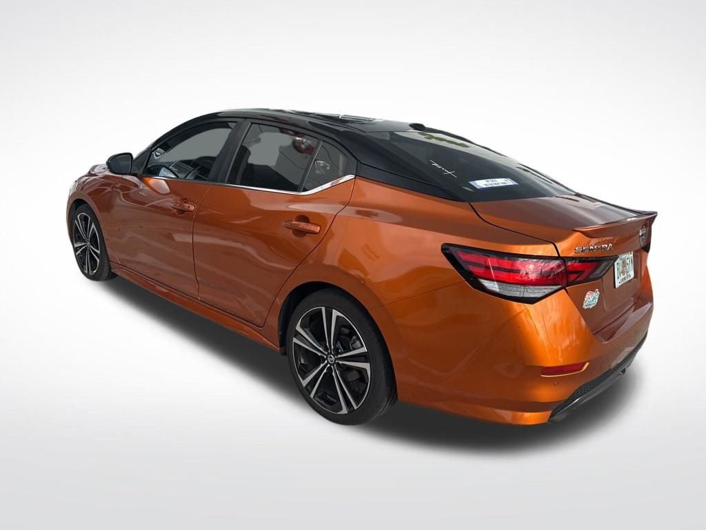 Used 2023 Nissan Sentra SR w/ Electronics Package FWD image 3