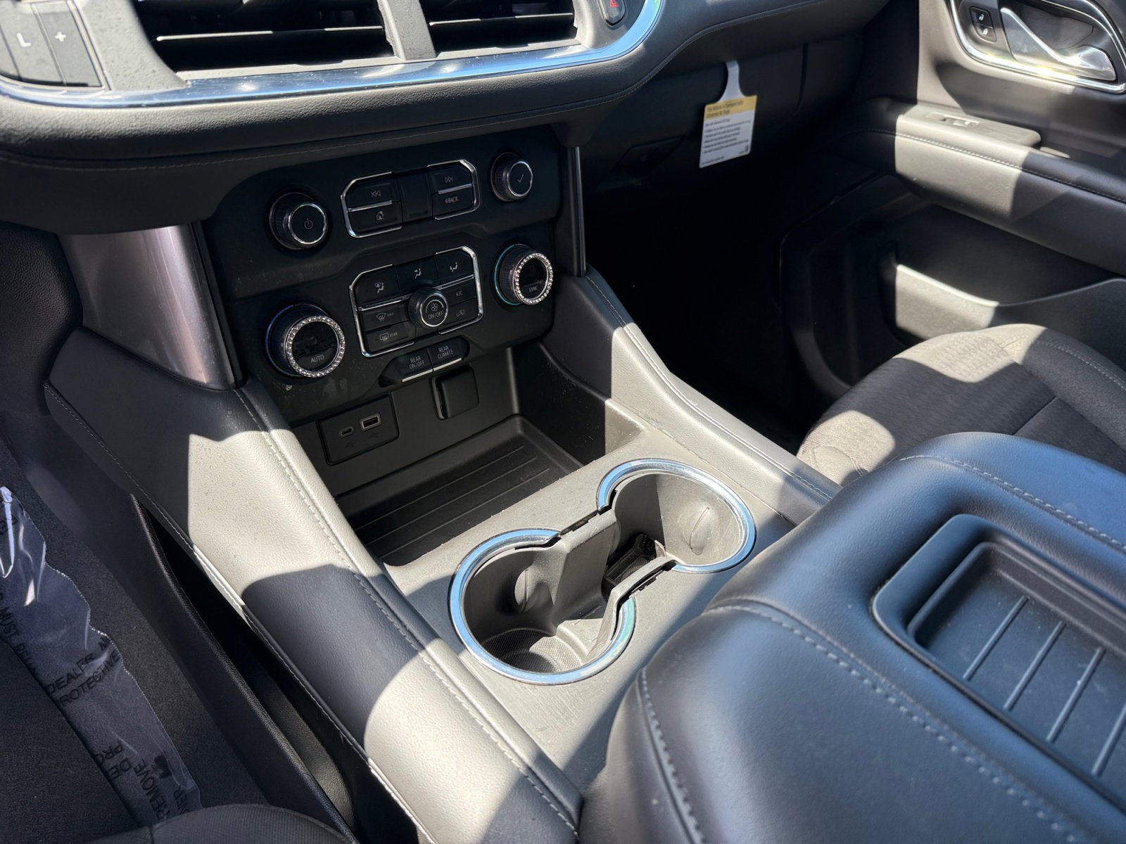 Used 2022 Chevrolet Tahoe LS w/ Driver Alert Package image 13