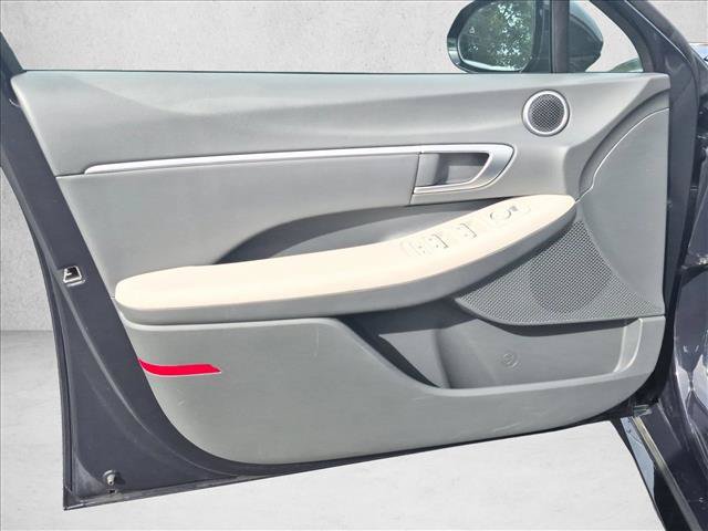 Used 2025 Hyundai Sonata SEL FWD image 26
