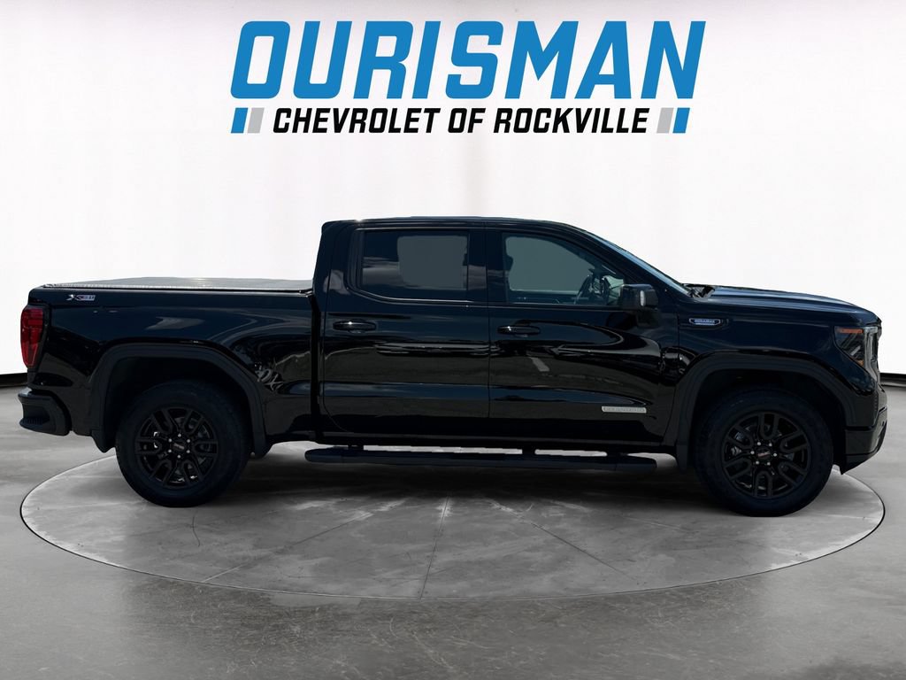 Used 2024 GMC Sierra 1500 Elevation w/ Elevation Premium Package AWD/4WD image 7