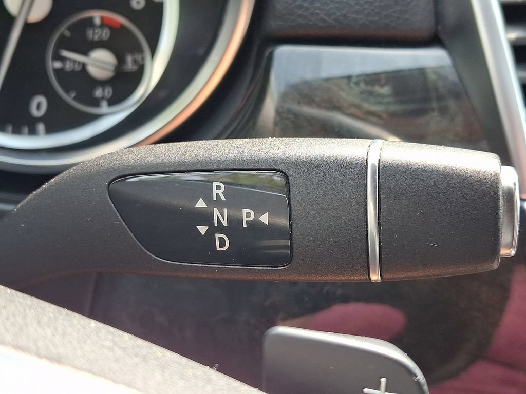Used 2015 Mercedes-Benz GL 550 4MATIC image 20